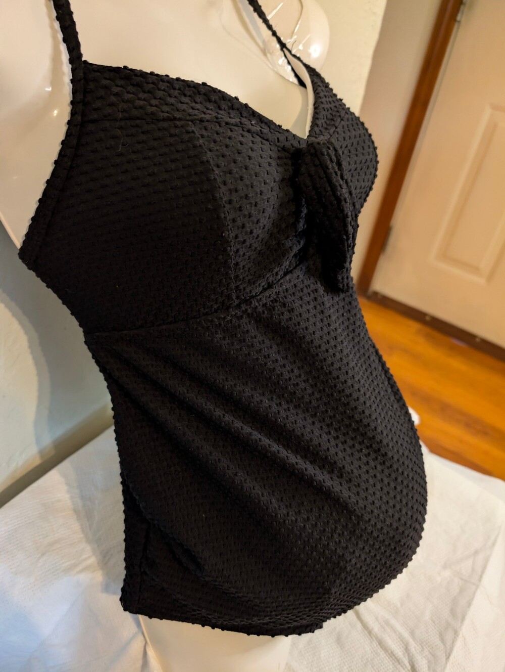 HOT🔥 COOL Textured Black Tankini Top with Ruched Front